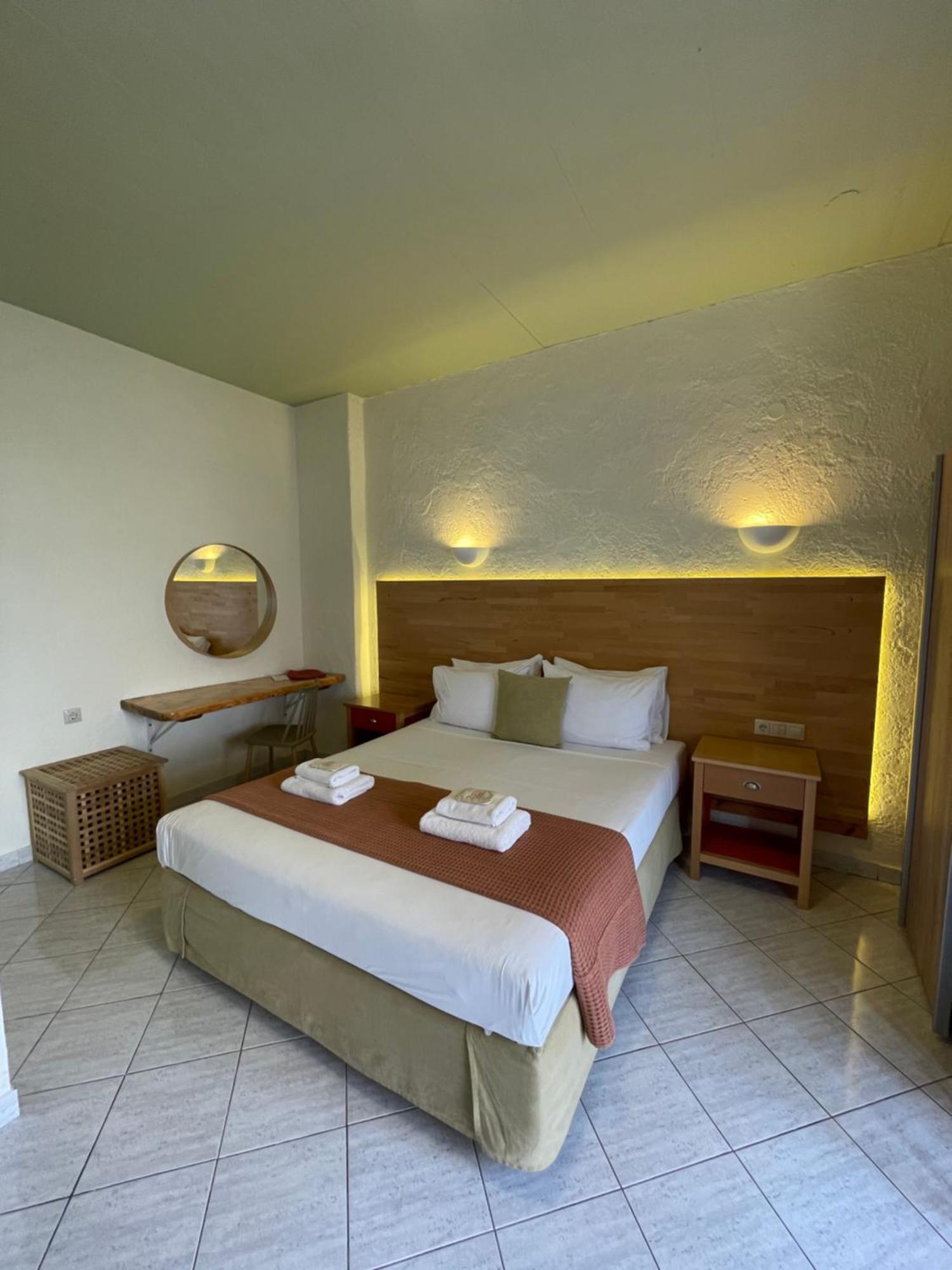 Villa Georgia Apartments & Suites Kalamaki Chambre photo