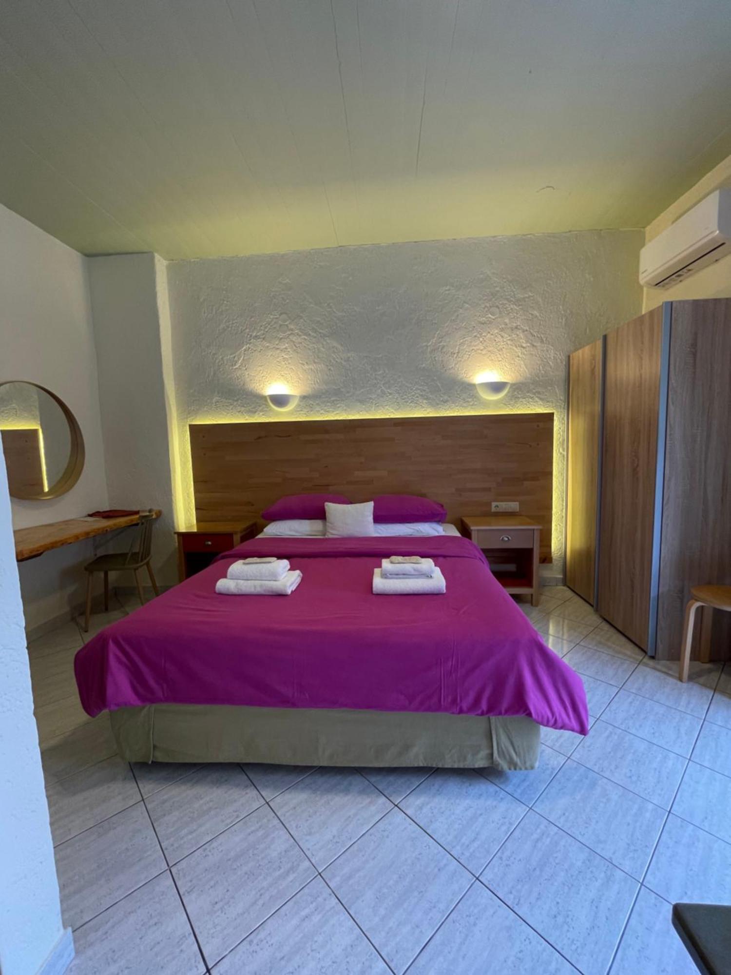 Villa Georgia Apartments & Suites Kalamaki Chambre photo
