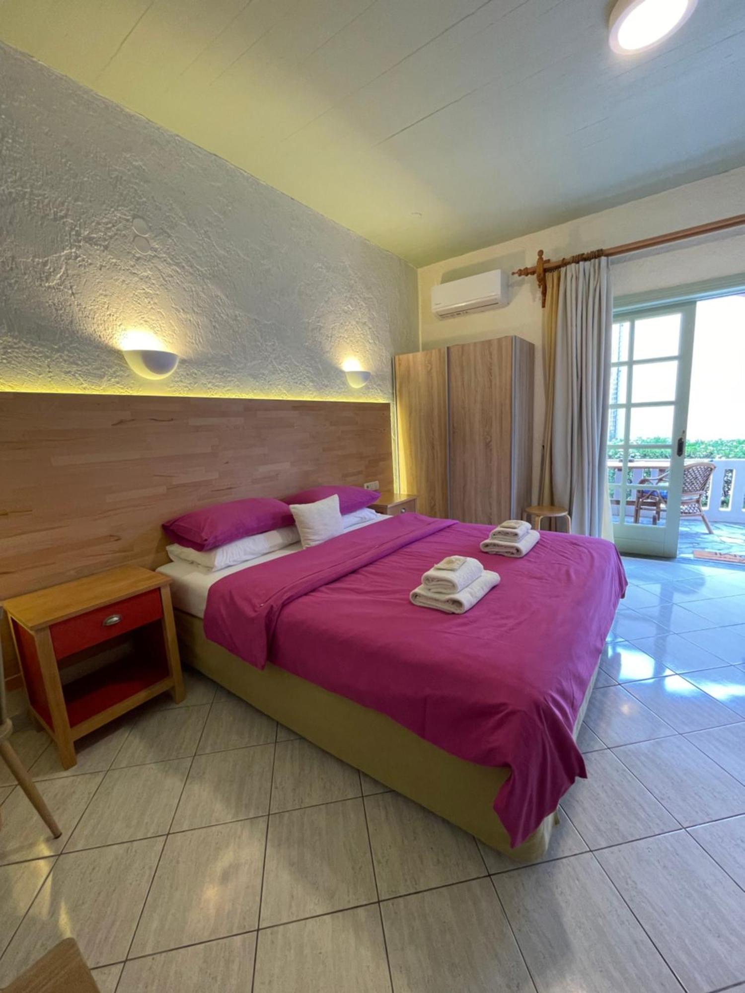 Villa Georgia Apartments & Suites Kalamaki Chambre photo