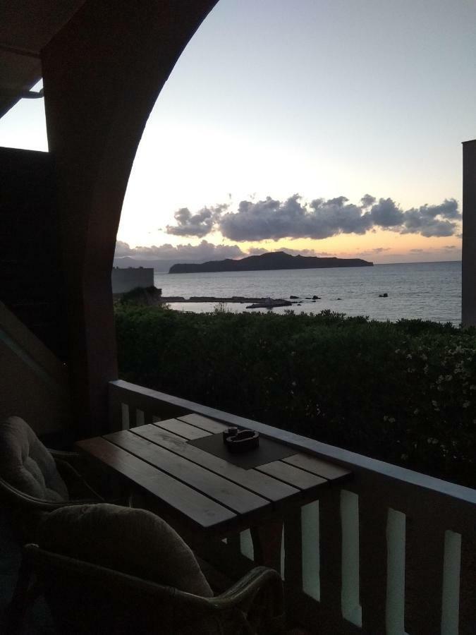 Villa Georgia Apartments & Suites Kalamaki Extérieur photo